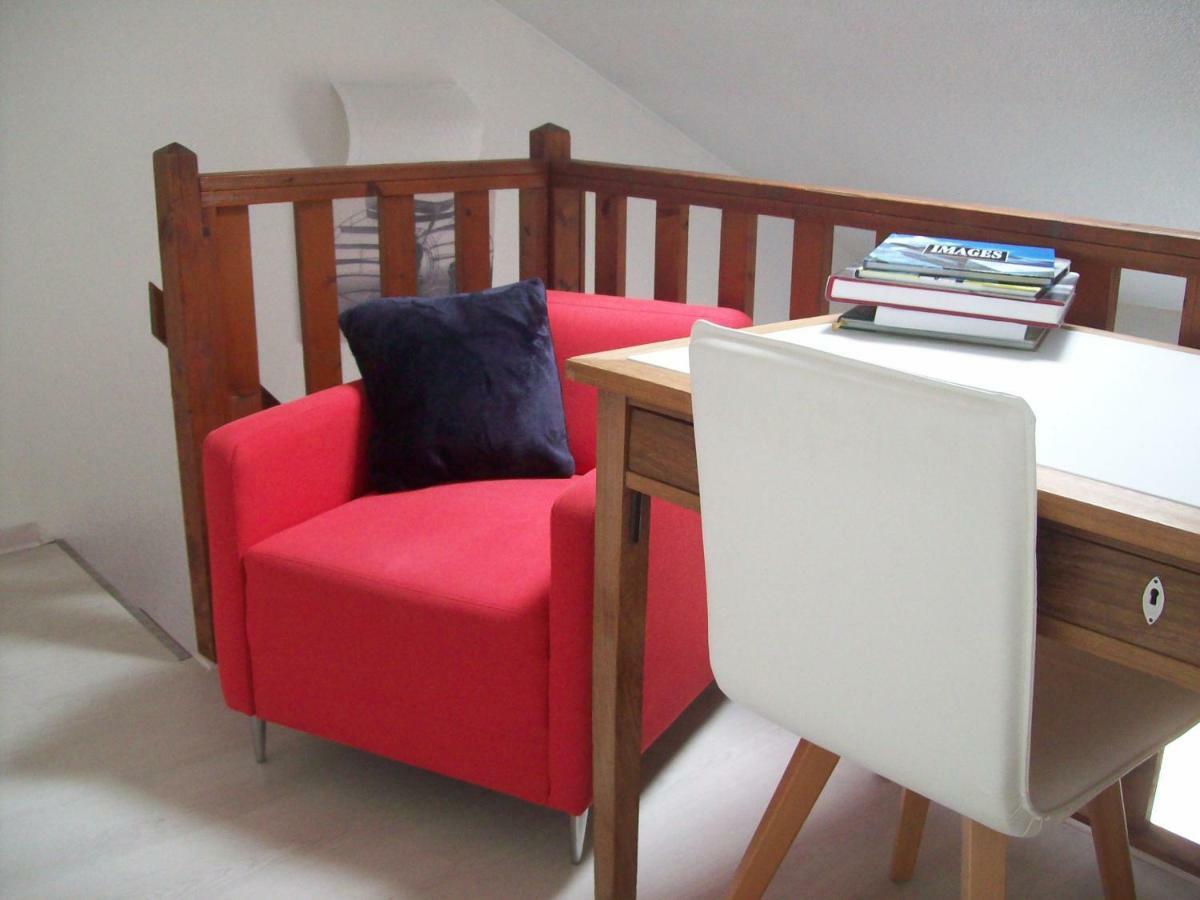 Appartements Les Remparts D'Alienor Poitiers Bagian luar foto